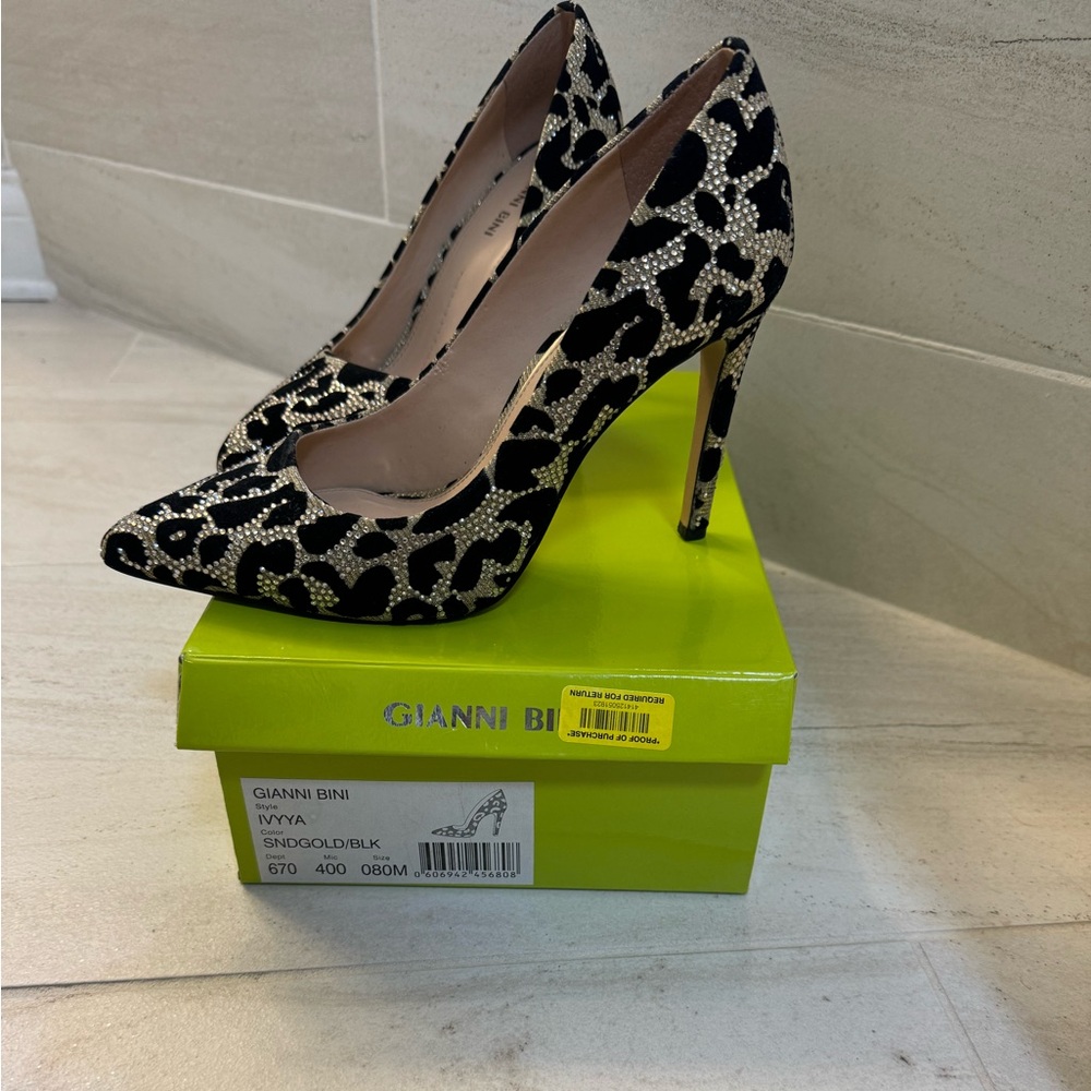 Leopard heels